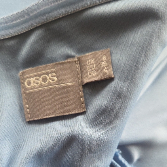 ASOS Sky Blue Satin Fabric - Picture 2 of 4